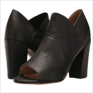 Adam Tucker Peep Toe Leather Black Block Heels Size 7